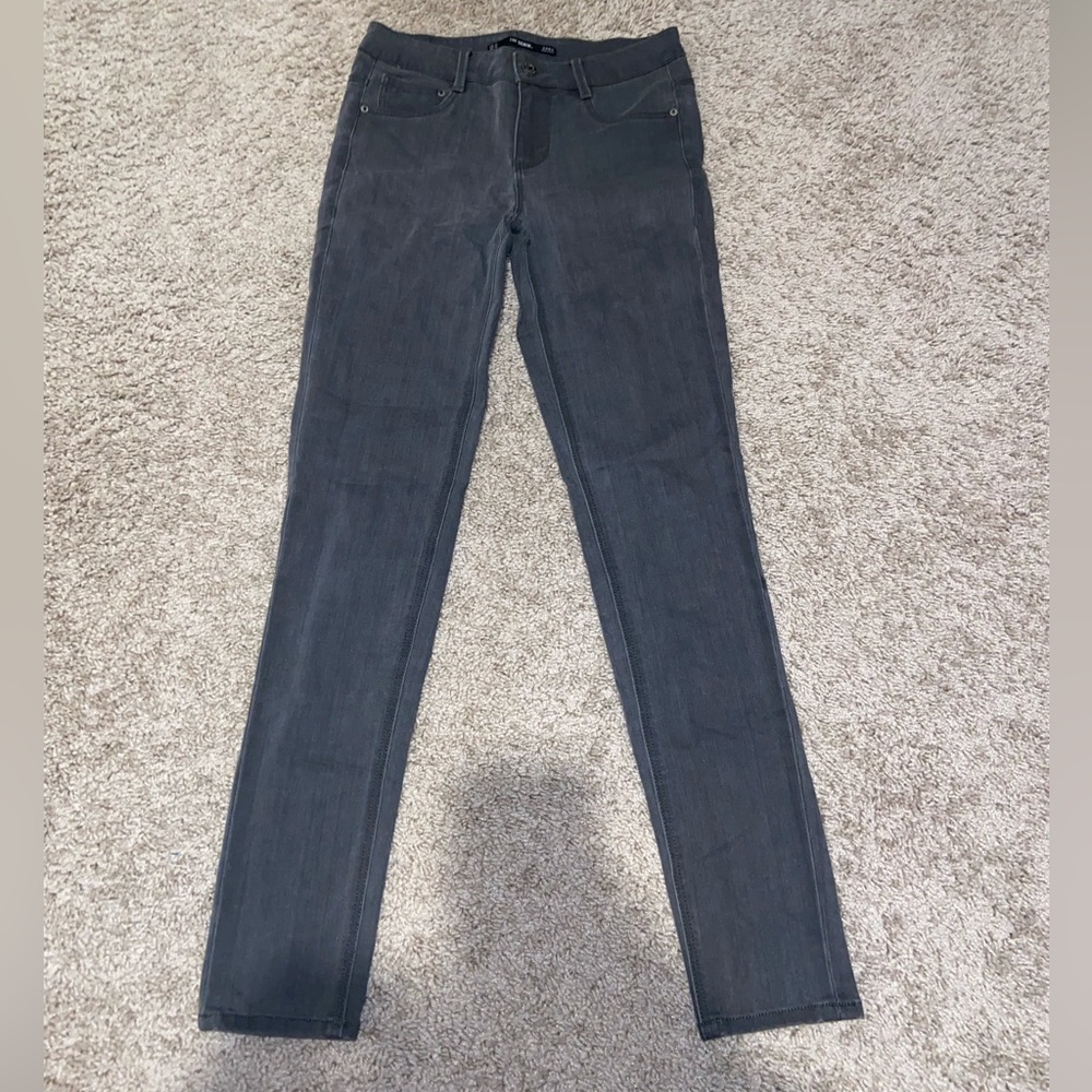 Zara grey jean size 4